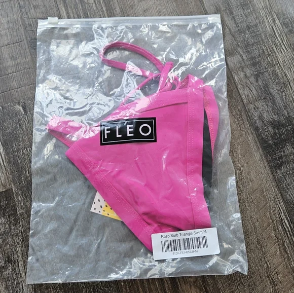 Fleo Raspberry Sorbet Triangle Bikini Top - Picture 3 of 5